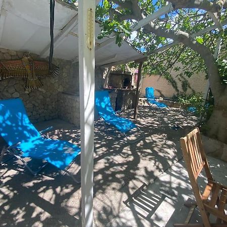 A L'Ombre Du Figuier ! Maisonnette Jardin / Parking / Proche Mer فرونتينيان المظهر الخارجي الصورة
