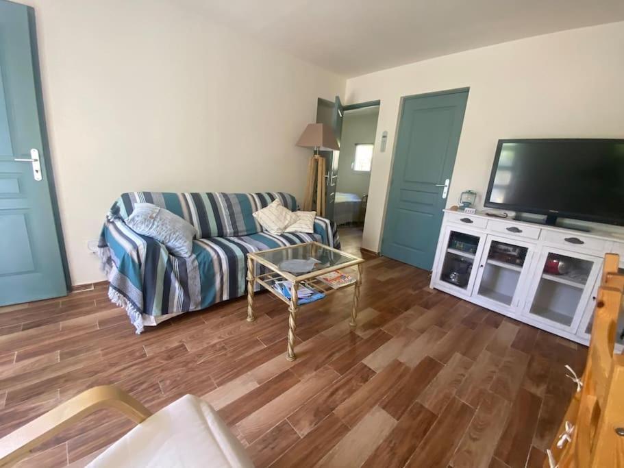 A L'Ombre Du Figuier ! Maisonnette Jardin / Parking / Proche Mer فرونتينيان المظهر الخارجي الصورة
